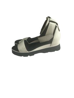 Franco Sarto White and Black Women’s Leather Ankle-Strap Lug Heel Sandals